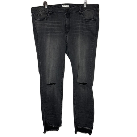 William Rast Jordan Perfect Skinny Juniors Plus Size 20W - Picture 1 of 14